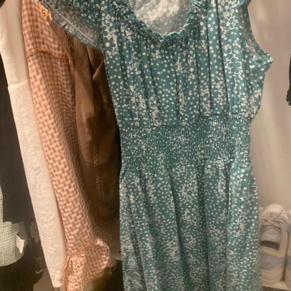 LA Hearts Floral Smocked Mini Dress - Picture 3 of 4